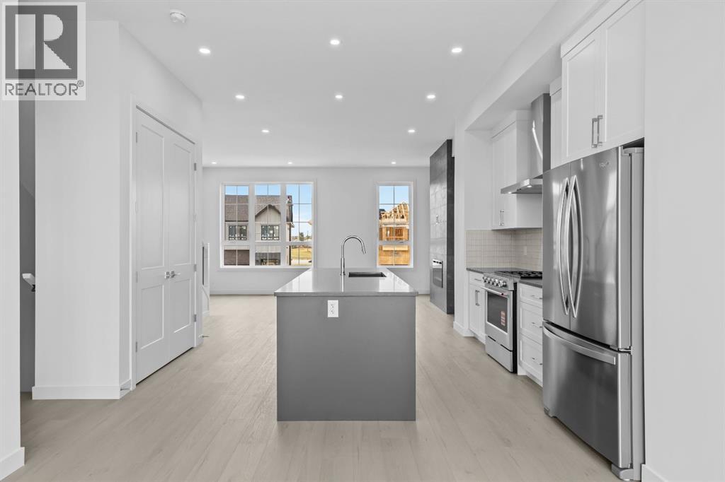 116 Greenwich Drive Nw Property Photo 14