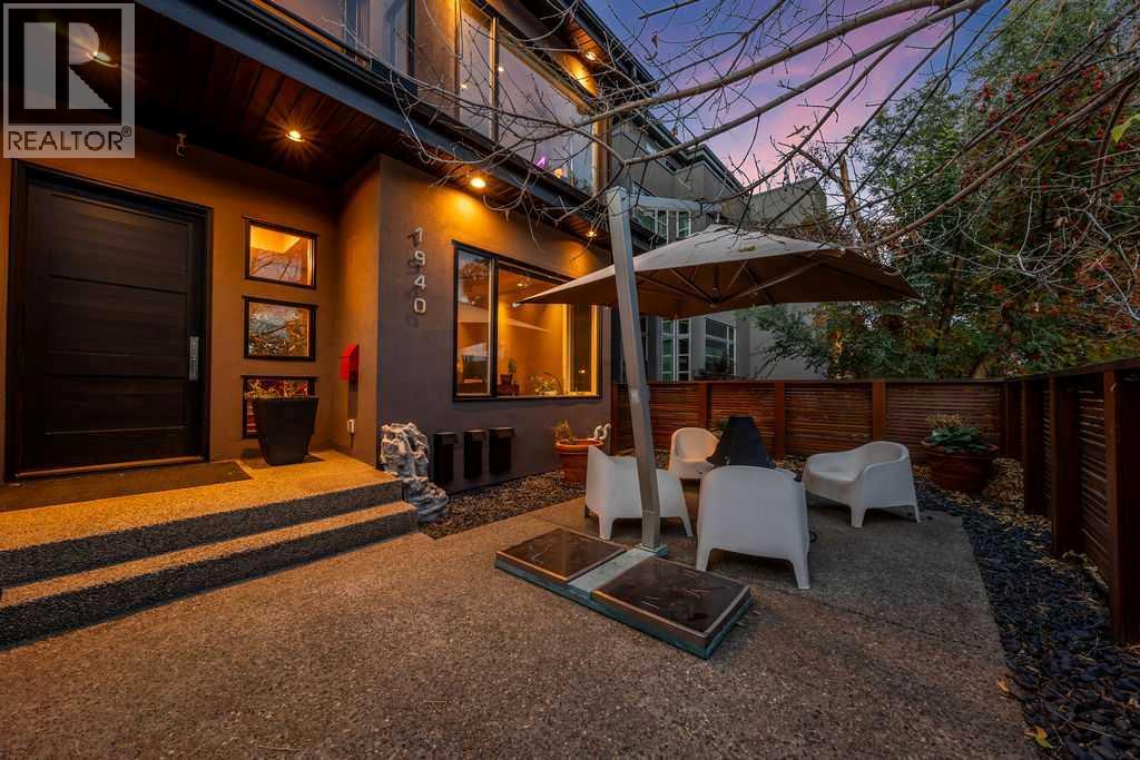 1940 27 Avenue Sw Property Photo 4