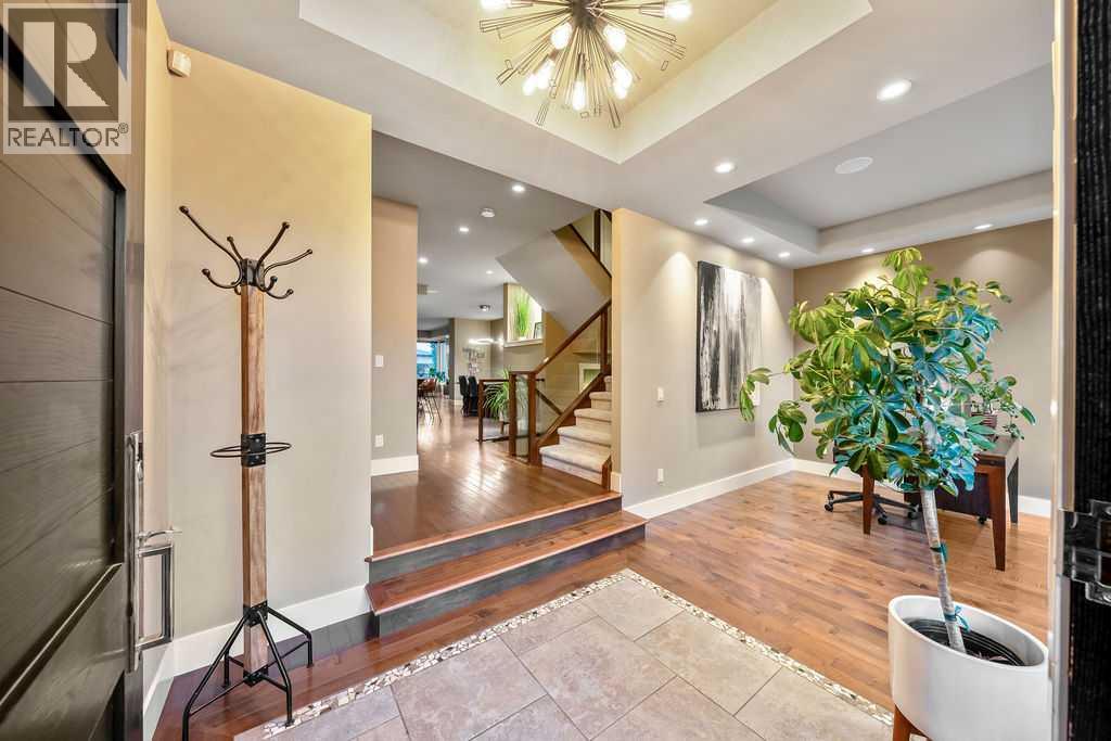 1940 27 Avenue Sw Property Photo 7