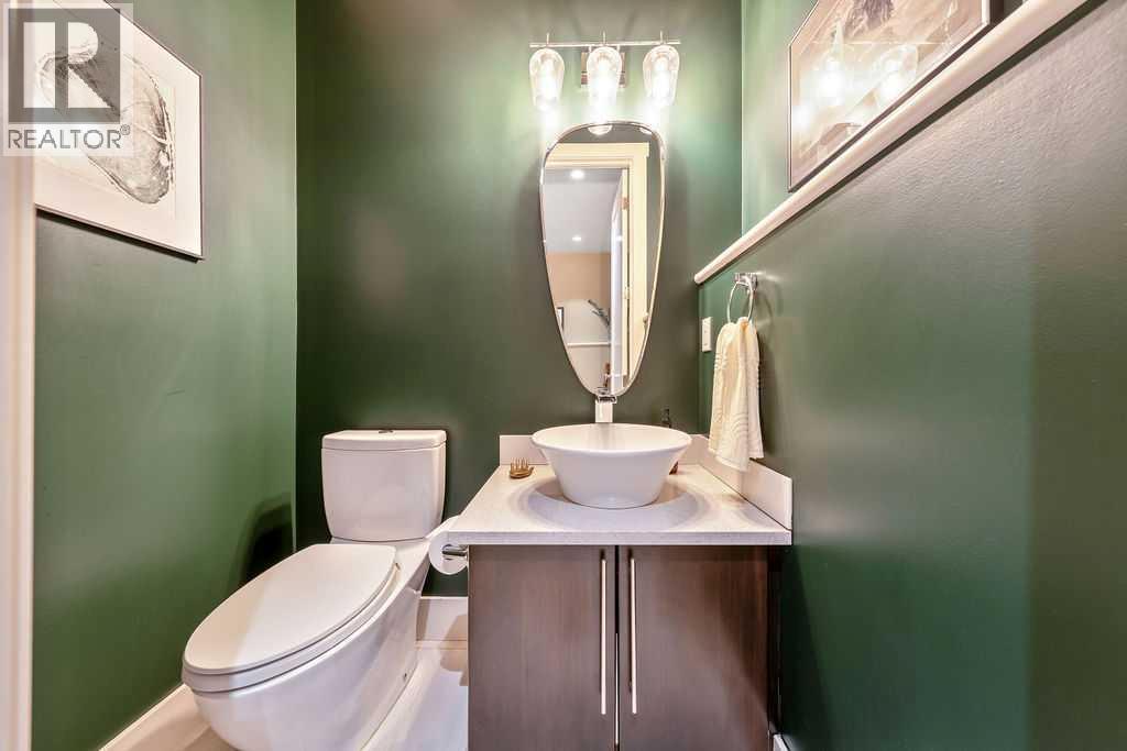1940 27 Avenue Sw Property Photo 23