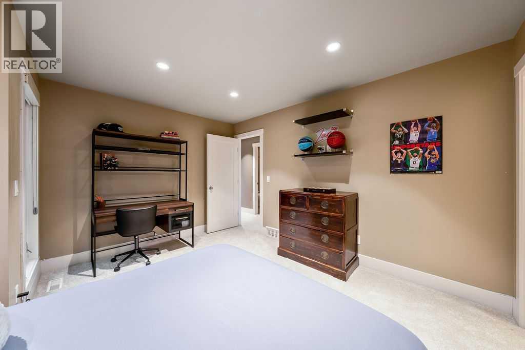 1940 27 Avenue Sw Property Photo 34