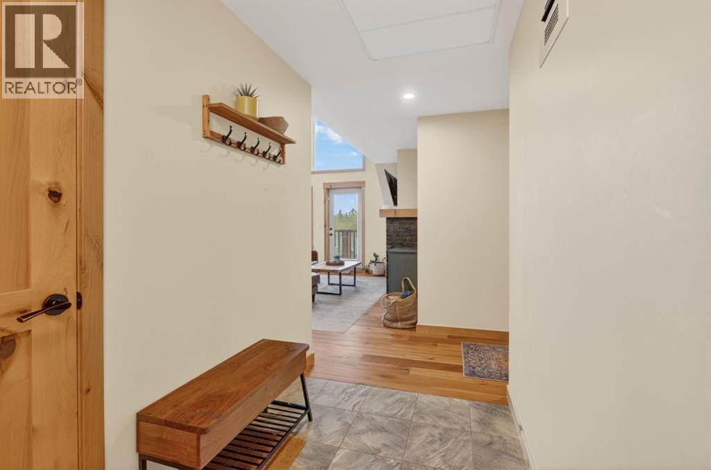 707 Spring Creek Drive Property Photo 3