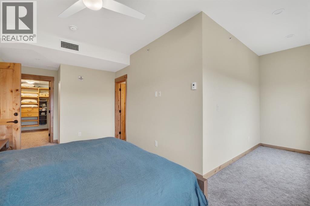707 Spring Creek Drive Property Photo 35