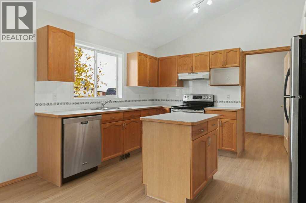 16 Nesbitt Avenue Property Photo 9