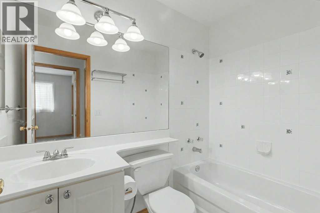 16 Nesbitt Avenue Property Photo 20