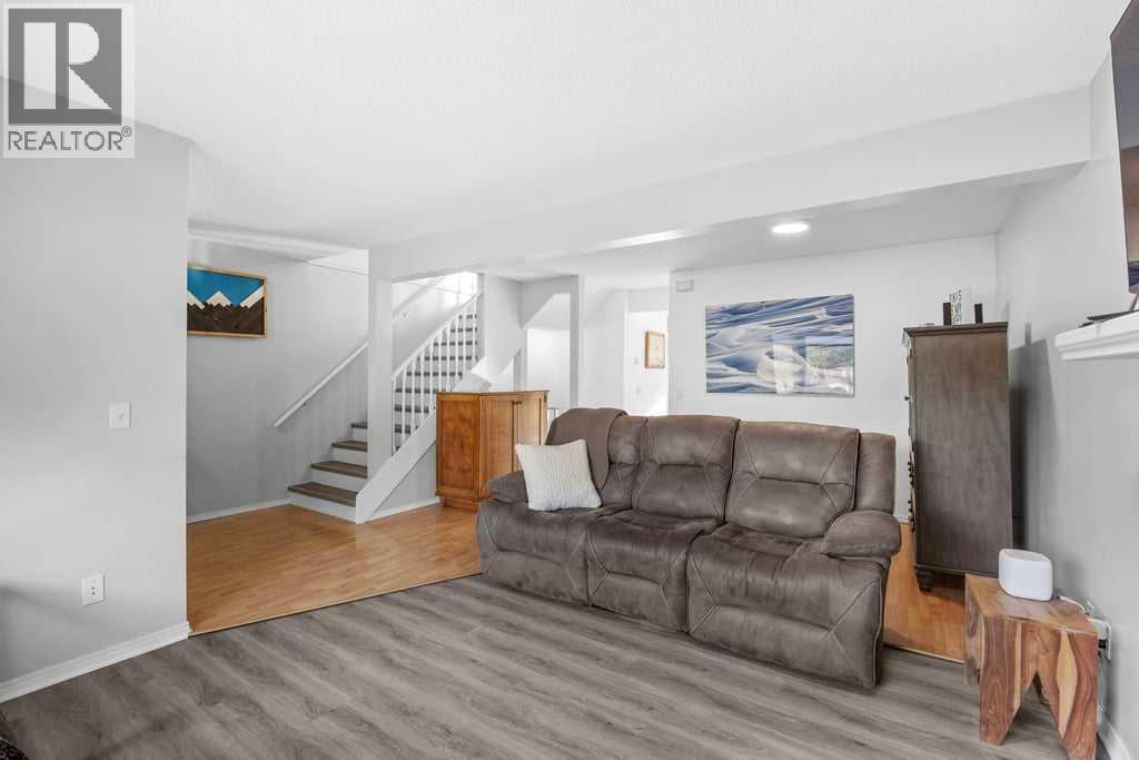 109 Patina Park Sw Property Photo 8