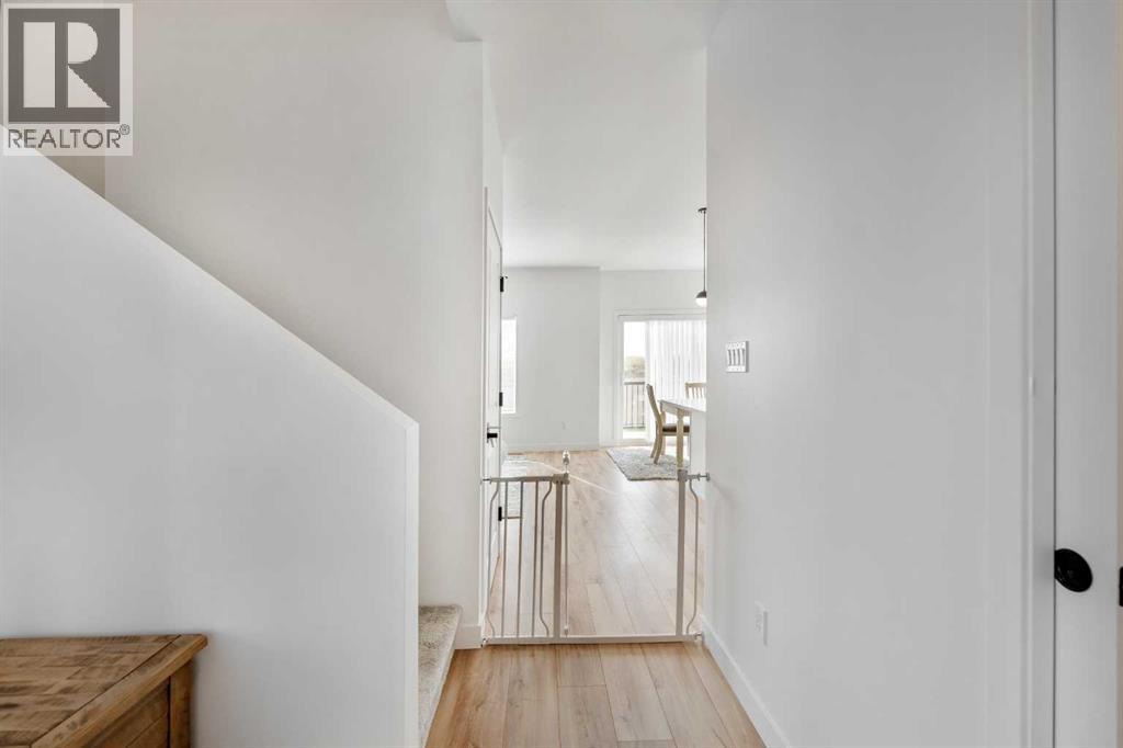 894 Miners Boulevard W Property Photo 6