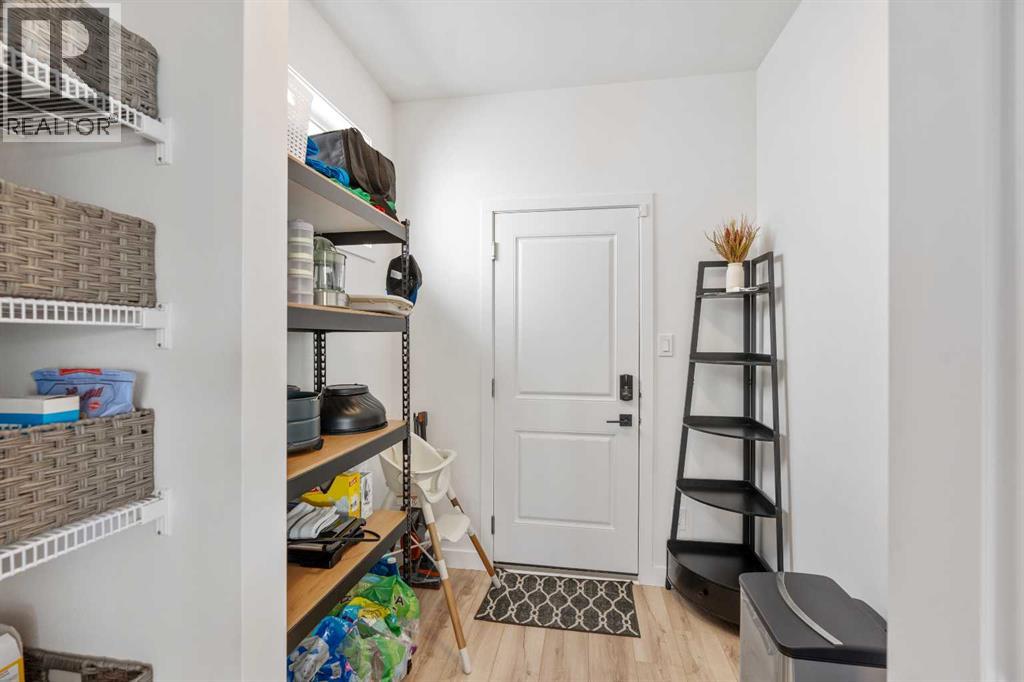 894 Miners Boulevard W Property Photo 17