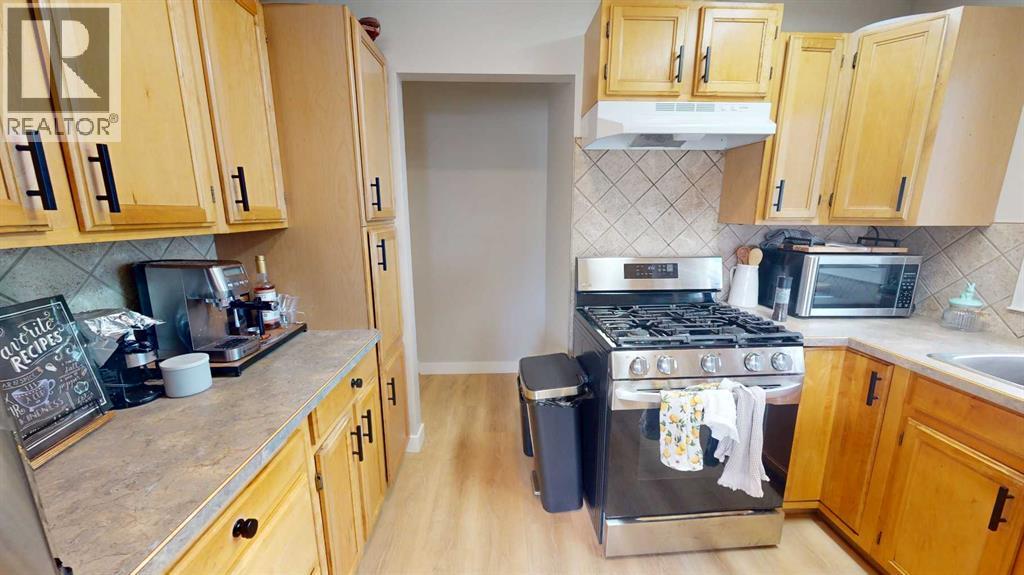 49 Sunhurst Crescent Se Property Photo 9