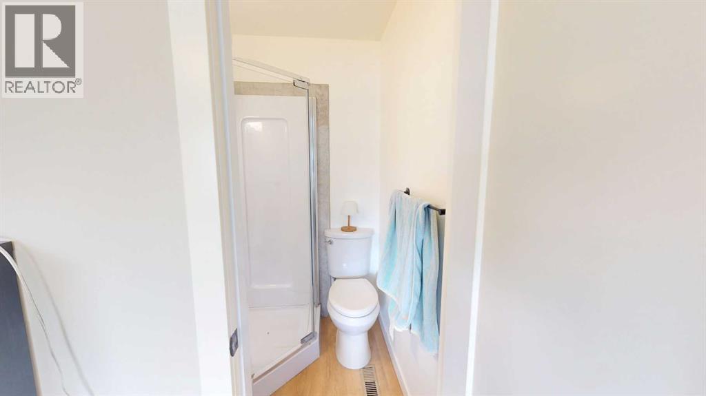 49 Sunhurst Crescent Se Property Photo 15