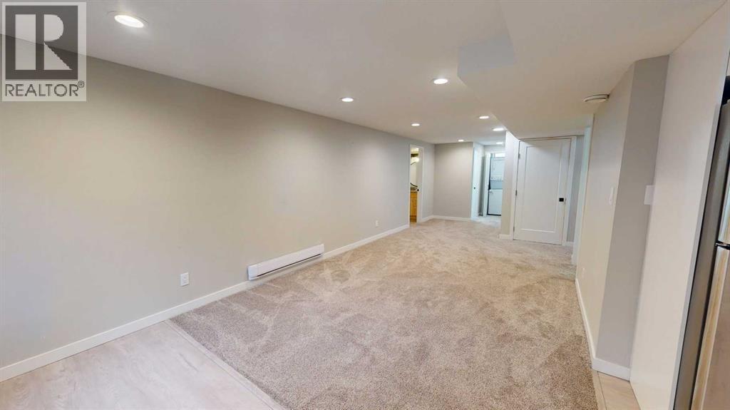 49 Sunhurst Crescent Se Property Photo 22