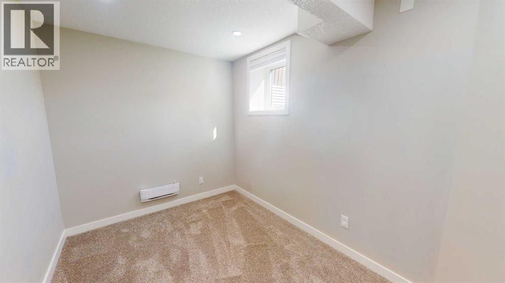 49 Sunhurst Crescent Se Property Photo 25