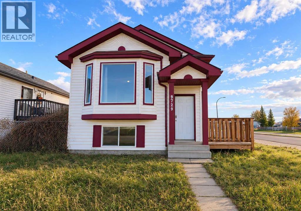 9729 126 Avenue Property Photo 2