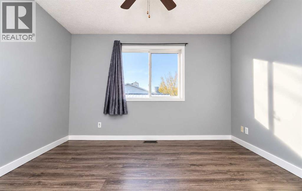 9729 126 Avenue Property Photo 16