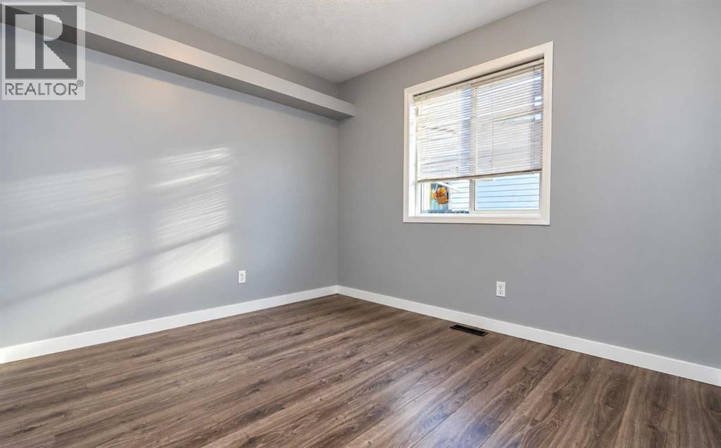 9729 126 Avenue Property Photo 20