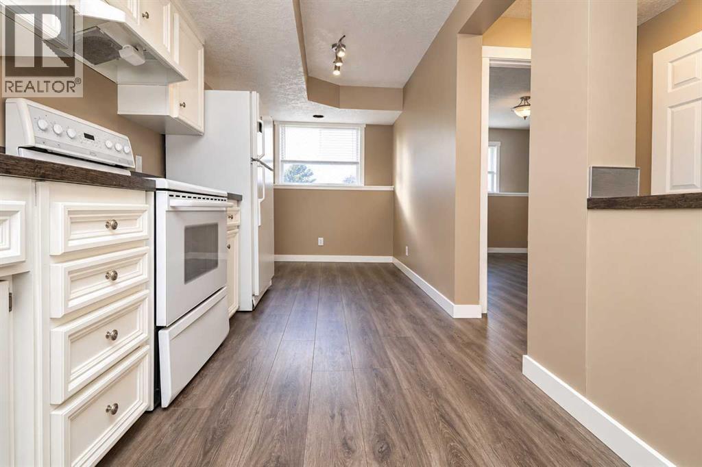 9729 126 Avenue Property Photo 23