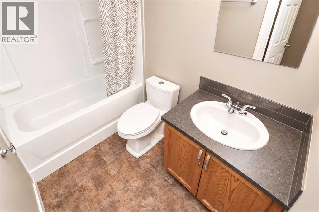 9729 126 Avenue Property Photo 31