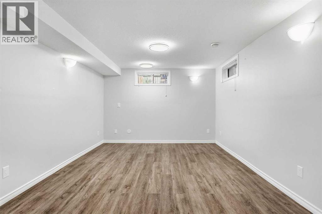 84 Glendale Way Property Photo 26