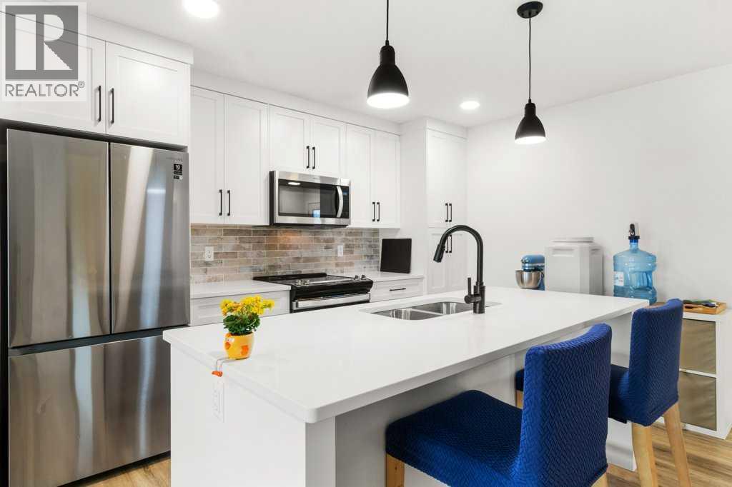 32 Iron Gate Boulevard Property Photo 6
