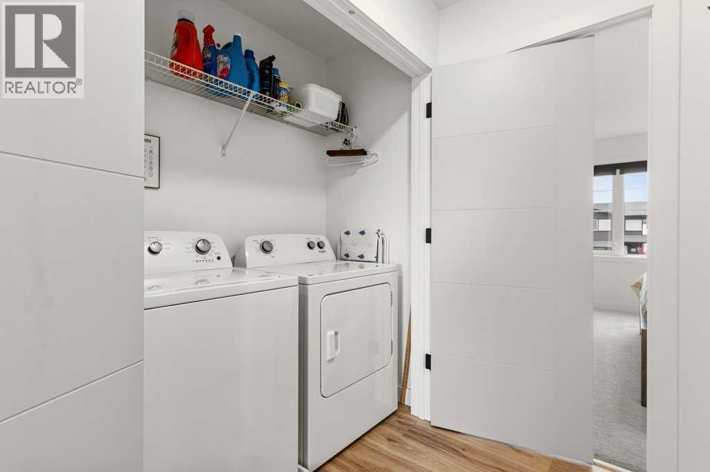 32 Iron Gate Boulevard Property Photo 15