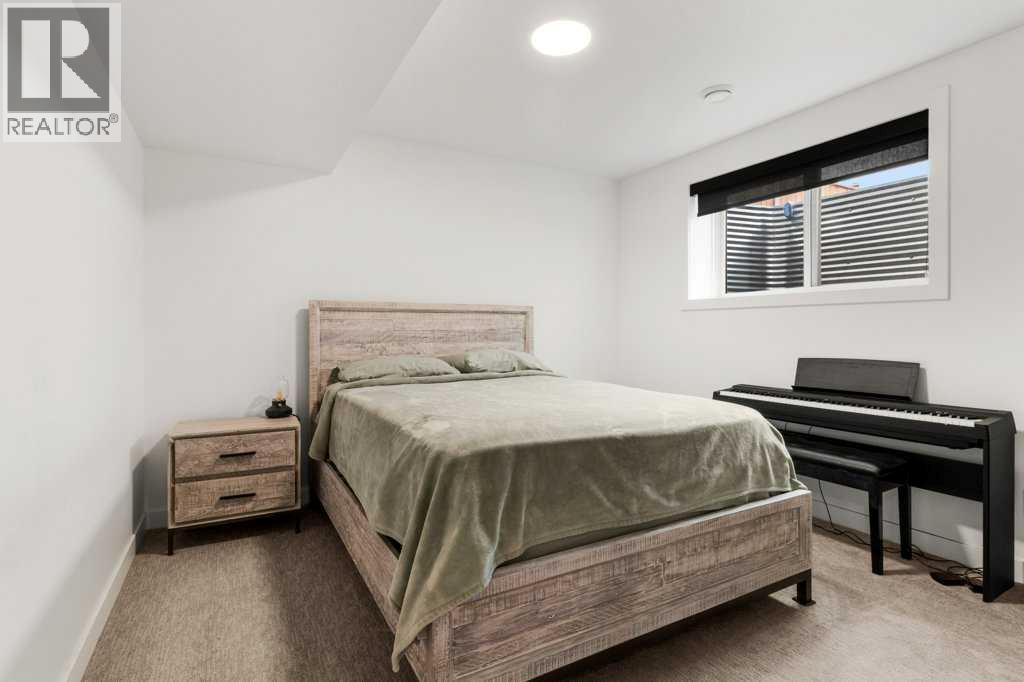 32 Iron Gate Boulevard Property Photo 20