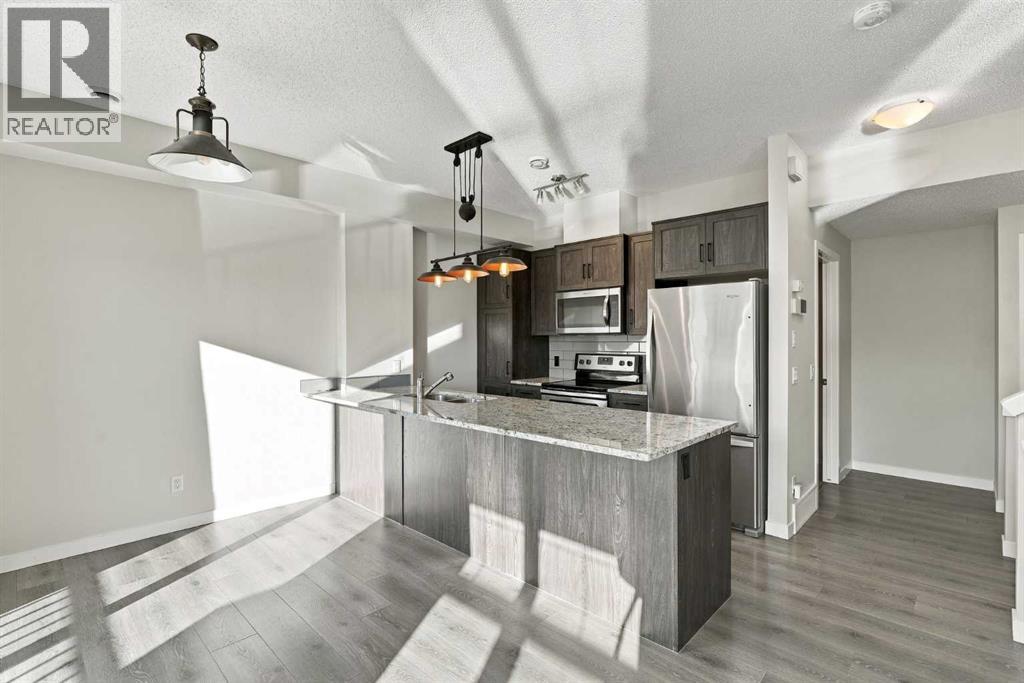 250 Fireside View Property Photo 7
