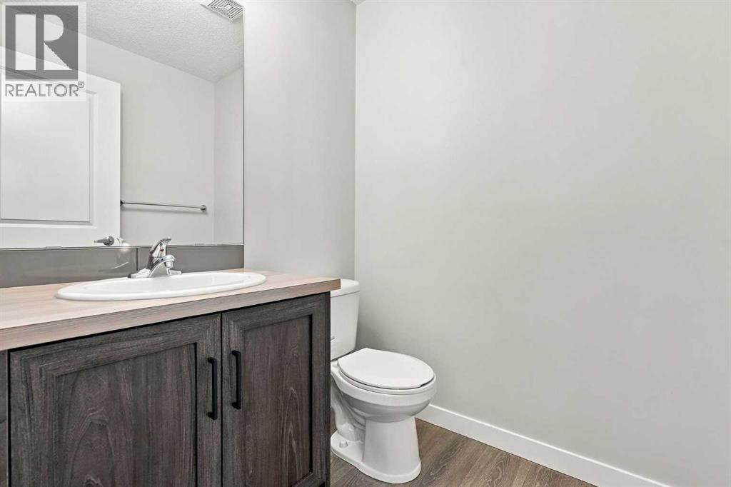 250 Fireside View Property Photo 12
