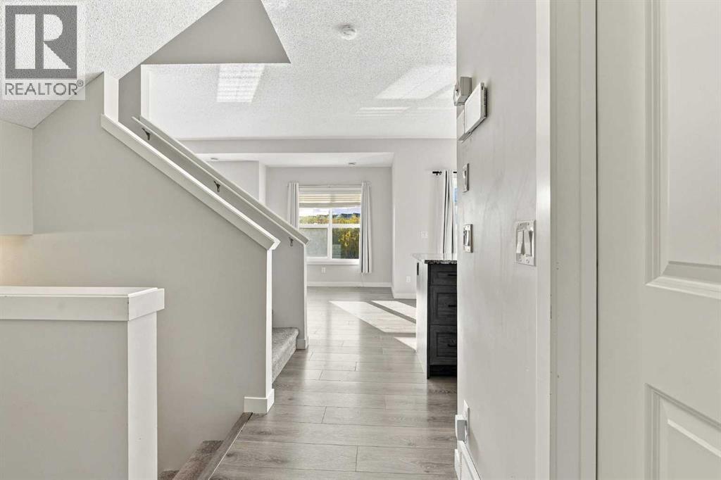 250 Fireside View Property Photo 16