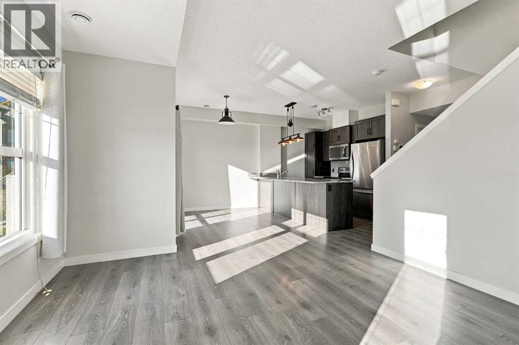 250 Fireside View Property Photo 18