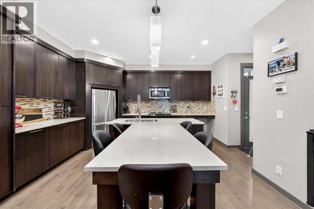 1922 29 Street Sw Property Photo 11
