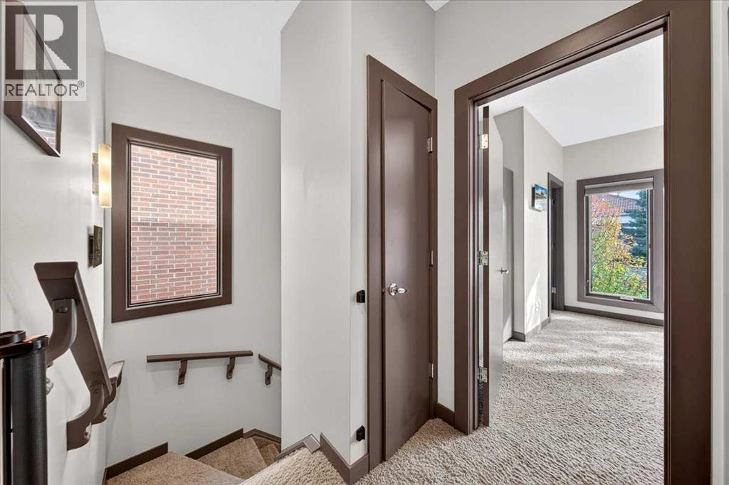 1922 29 Street Sw Property Photo 22