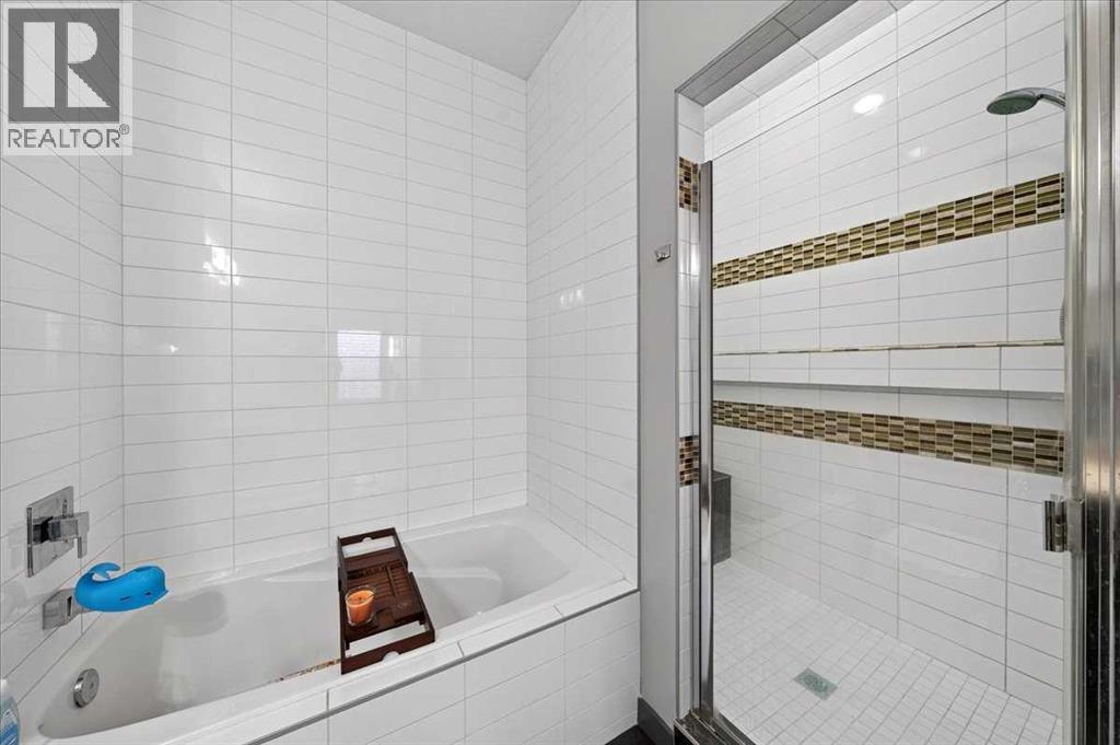 1922 29 Street Sw Property Photo 24