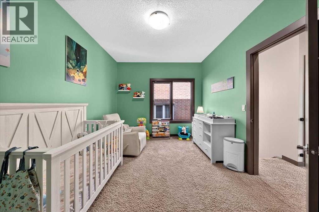 1922 29 Street Sw Property Photo 27