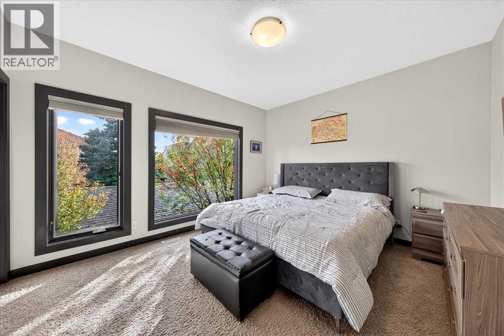 1922 29 Street Sw Property Photo 29