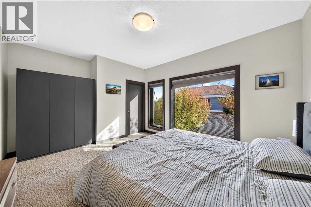 1922 29 Street Sw Property Photo 33