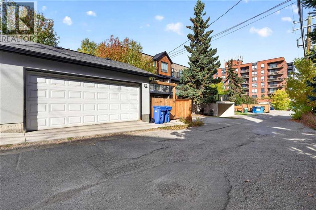 1922 29 Street Sw Property Photo 39