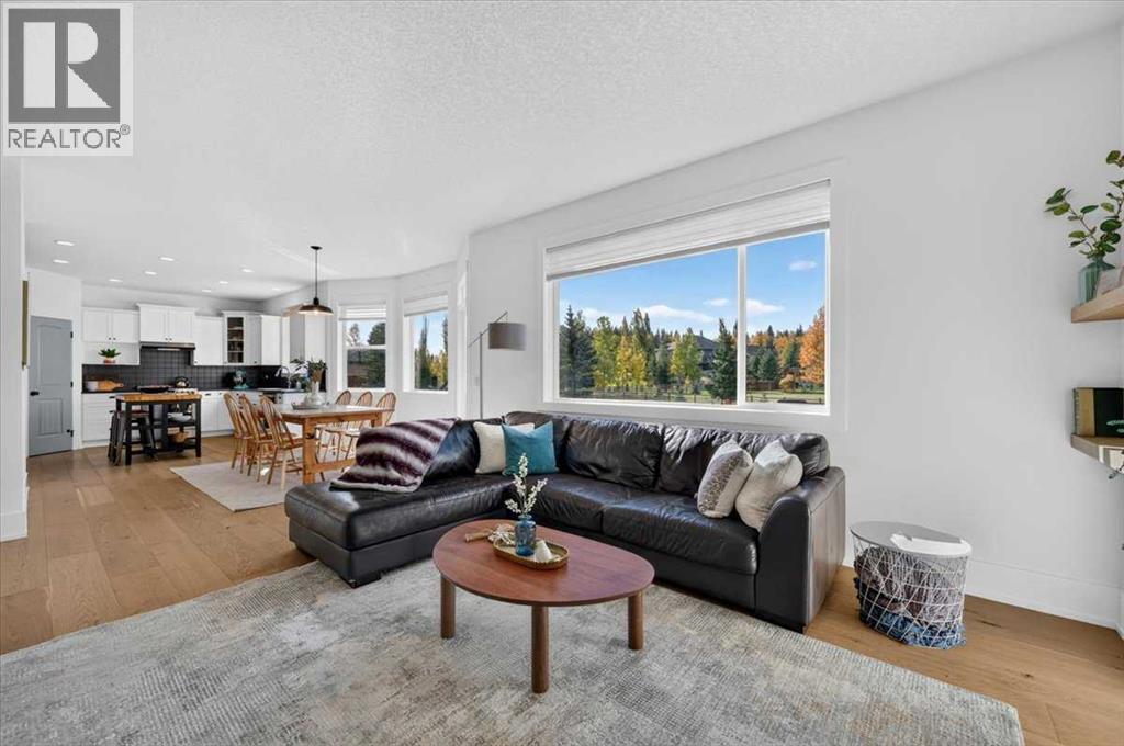 178045 Priddis Valley Road W Property Photo 12