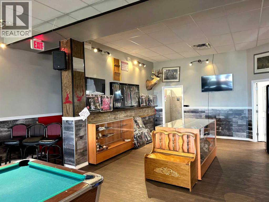 10117 102 Property Photo 15