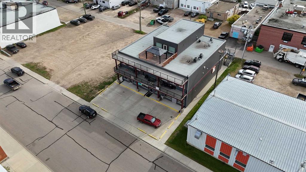 10117 102 Property Photo 29