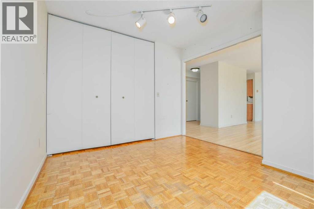 80 Point Mckay Crescent Northwest Property Photo 10