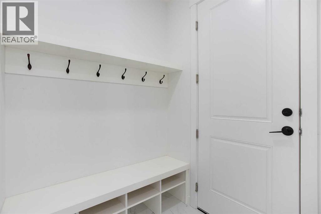 1058 Stevens Place Property Photo 17