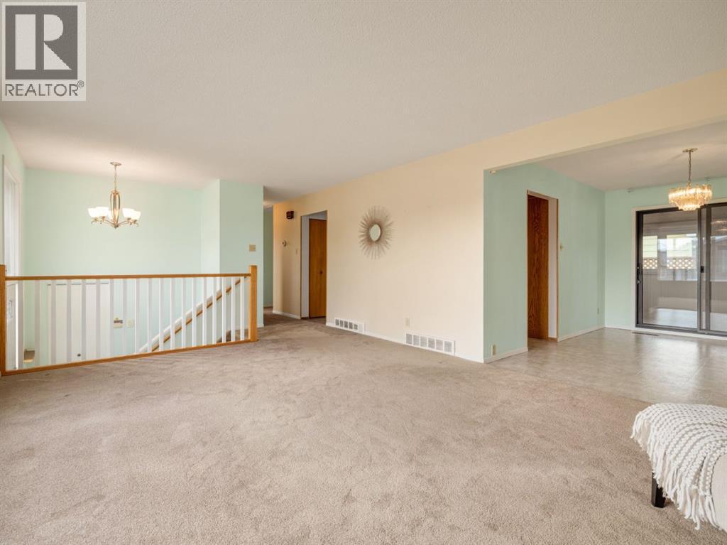 1206 27th Street N Property Photo 8