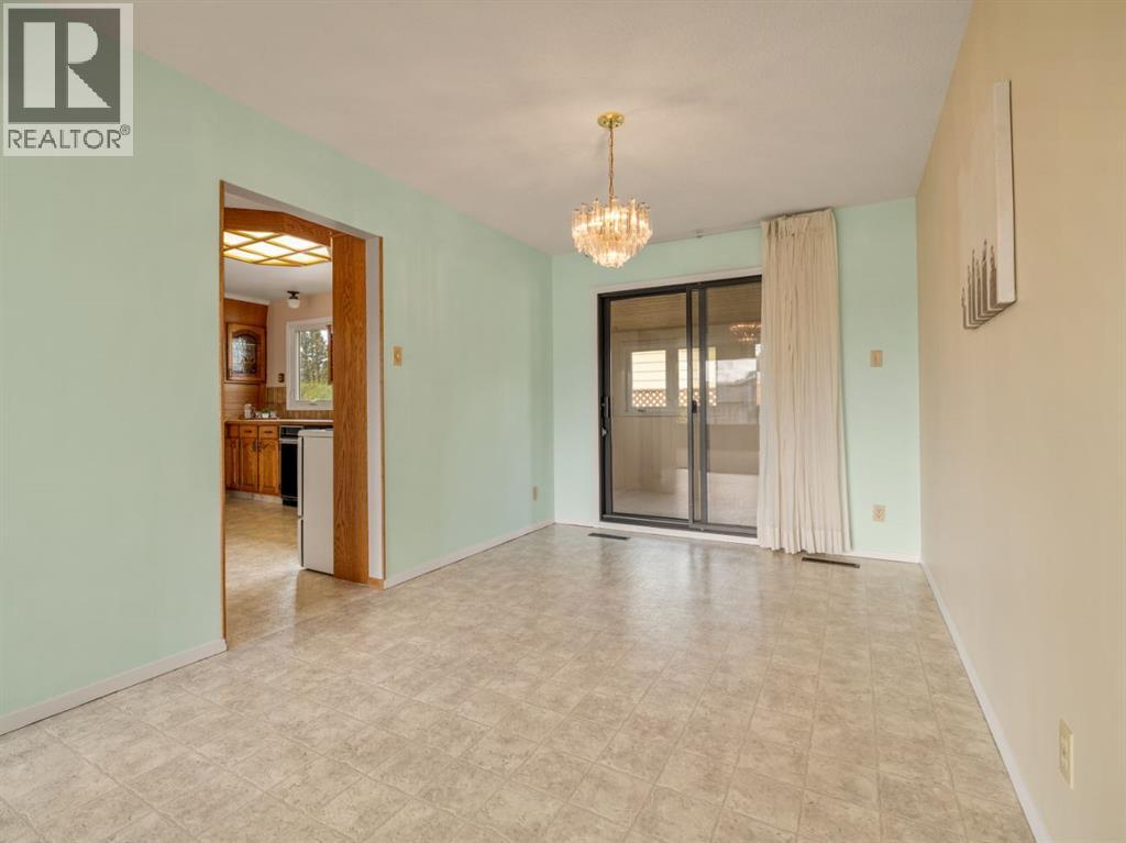 1206 27th Street N Property Photo 10