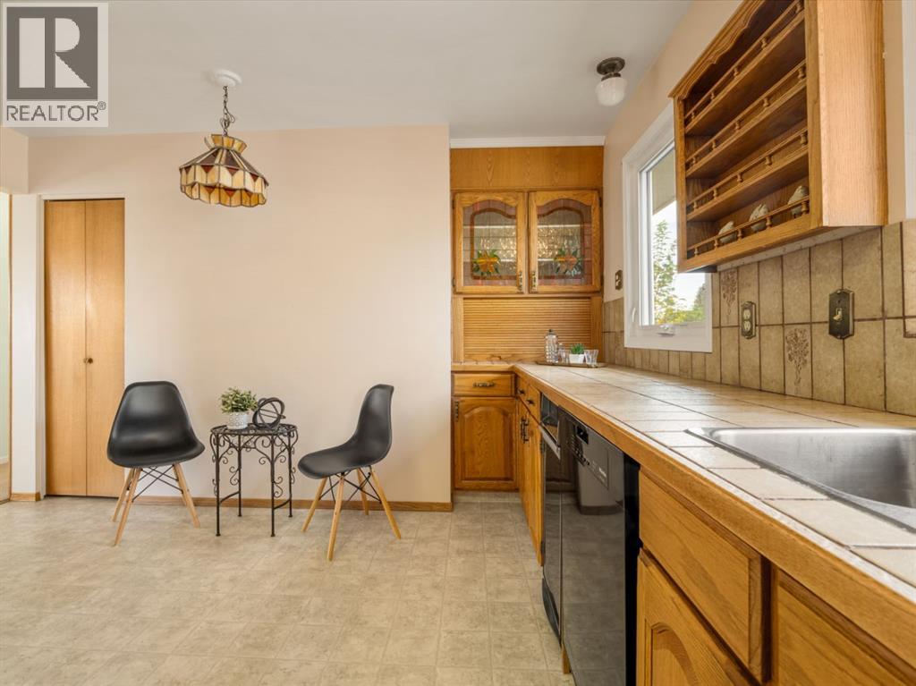 1206 27th Street N Property Photo 15