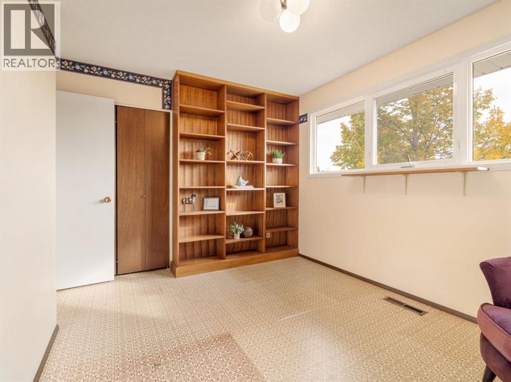 1206 27th Street N Property Photo 19