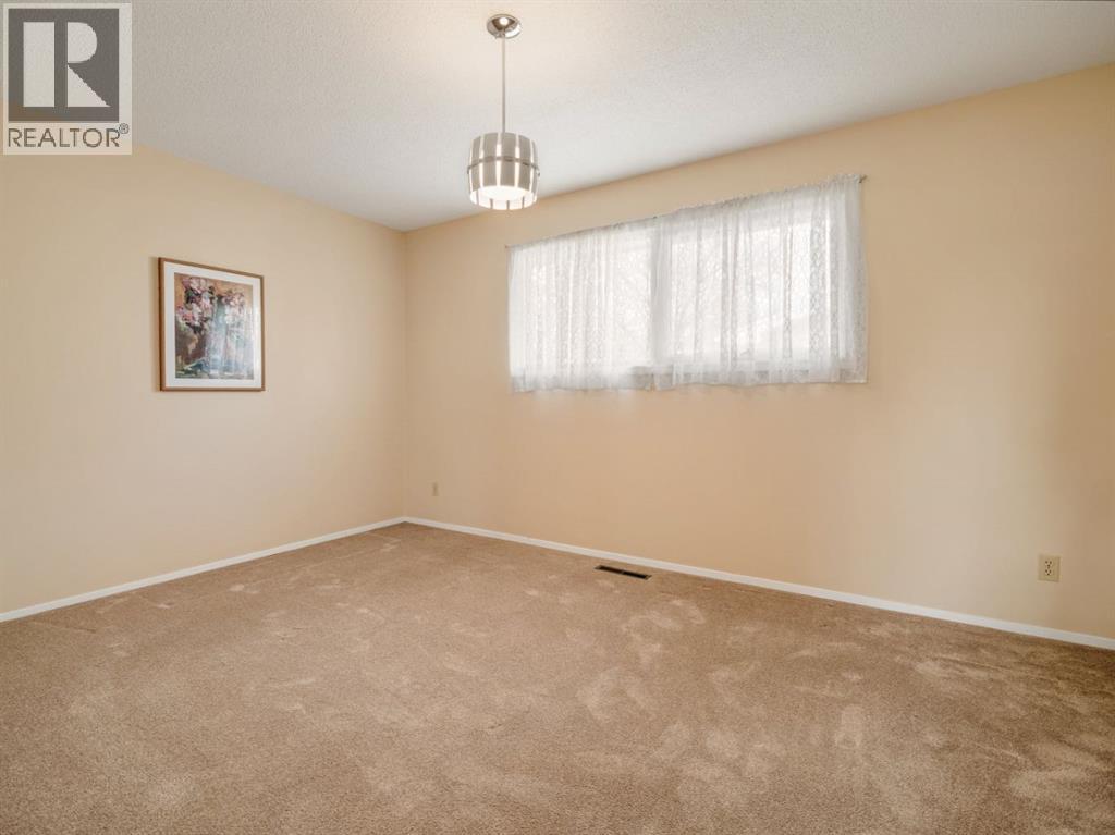 1206 27th Street N Property Photo 21
