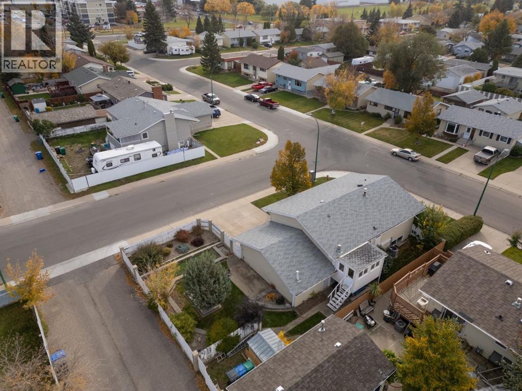 1206 27th Street N Property Photo 45