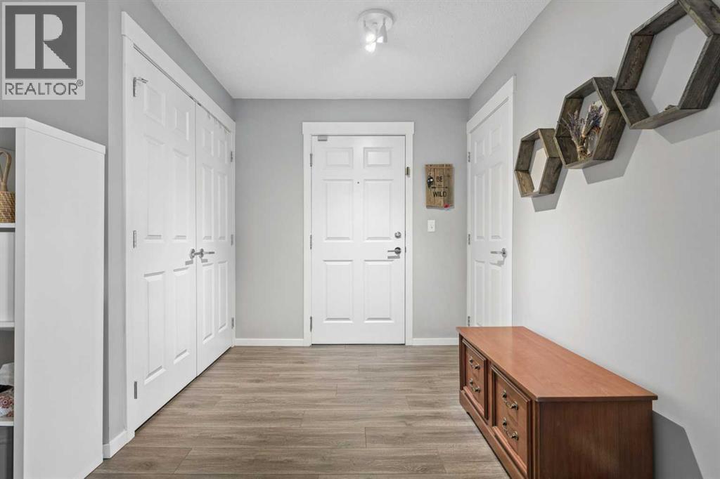 279 Copperpond Common Southeast Property Photo 7