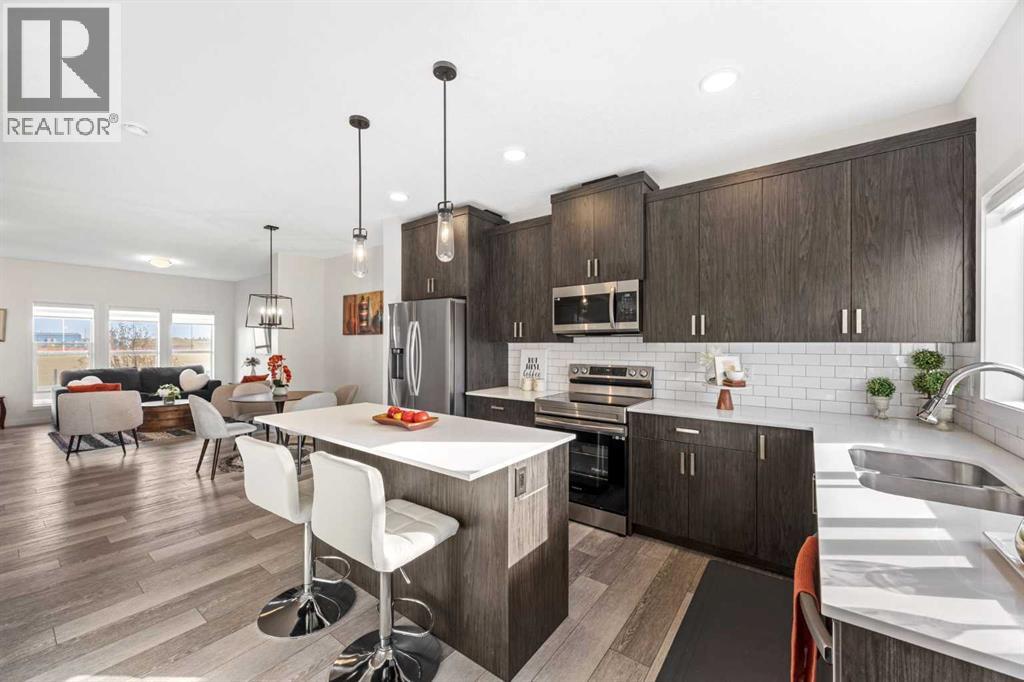 251 Chinook Gate Boulevard Sw Property Photo 18