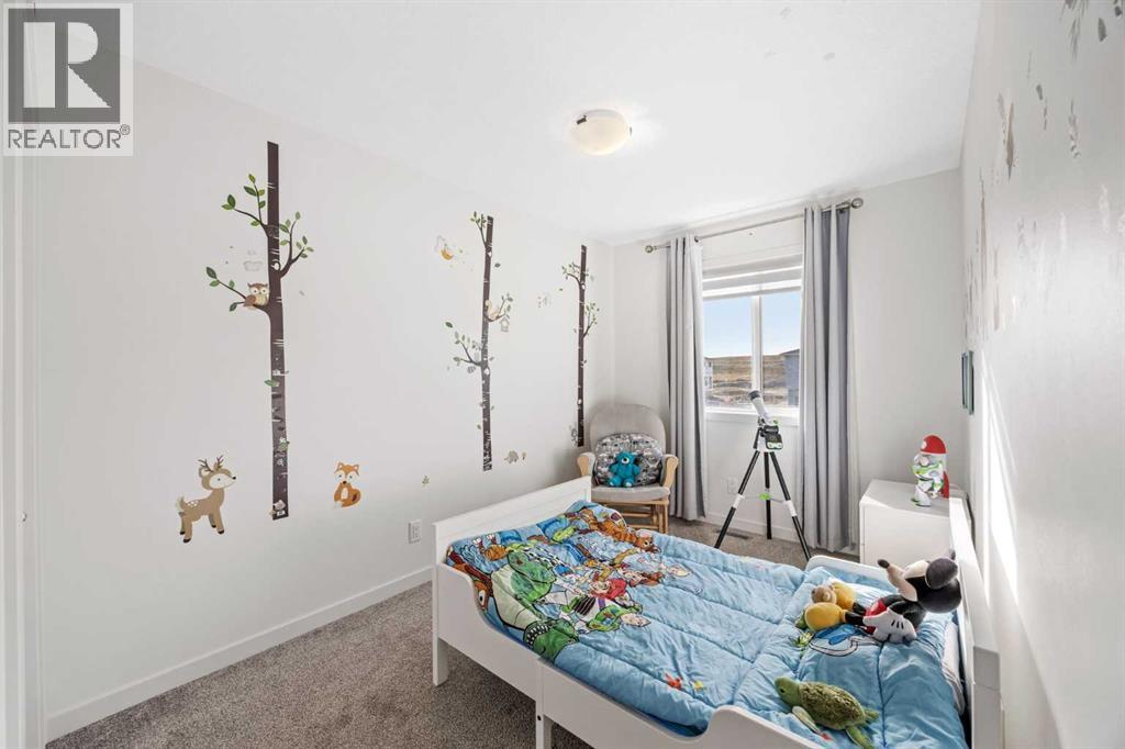 251 Chinook Gate Boulevard Sw Property Photo 24